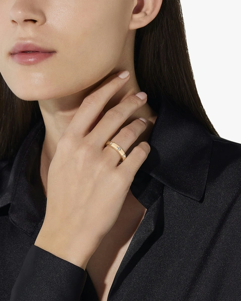 Iconica ring in 18K rose gold with Diamonds