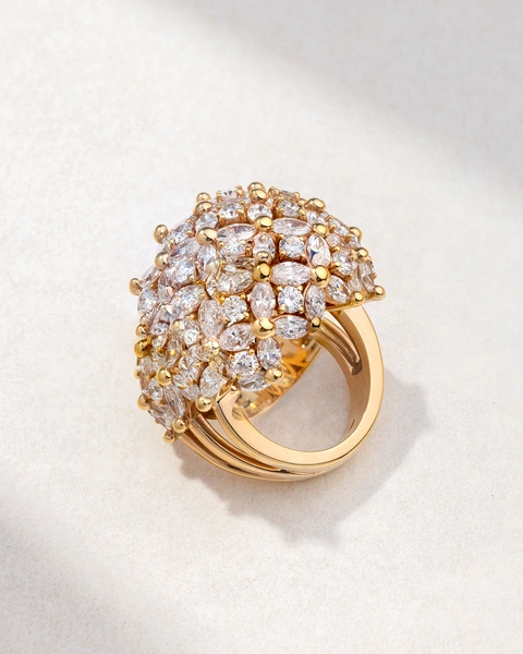 Ring in 18K Rose Gold with Marquise and Brilliant Cut Diamonds