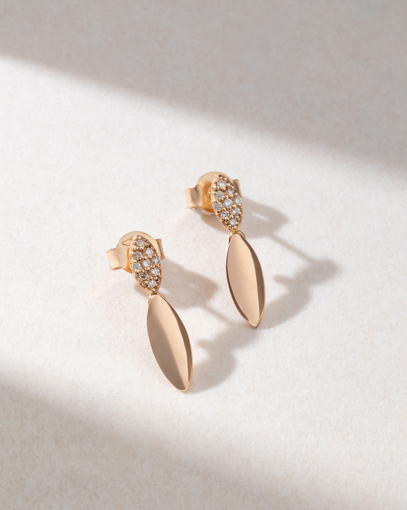 18Κ Rose Gold Drop Earrings with Leaves and Diamonds