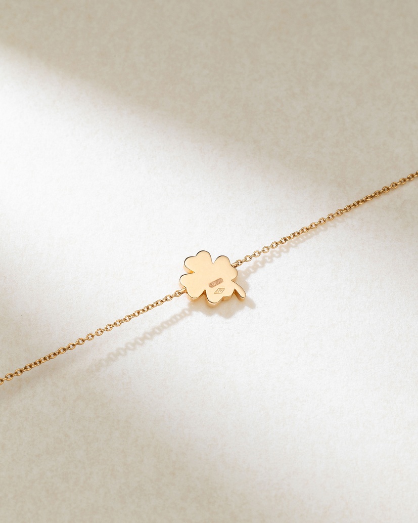 18K Rose Gold Bracelet with Diamond Four Leaf Clover