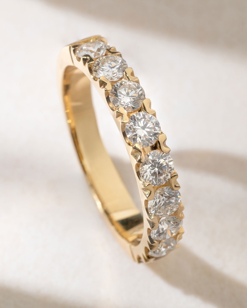 18K Yellow Gold Nine Diamond Band