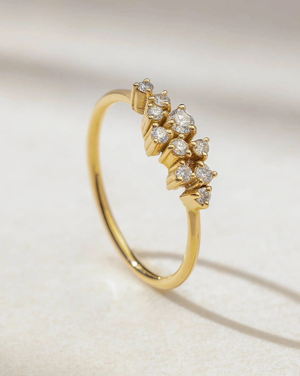 Ροζ Χρυσό Κ18 Δαχτυλίδι με Μπουκέτο Μπριγιάν