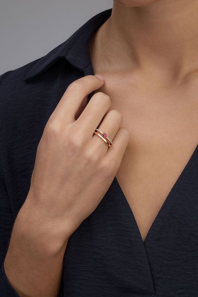 18K Rose Gold Ring With Double Band and Ruby