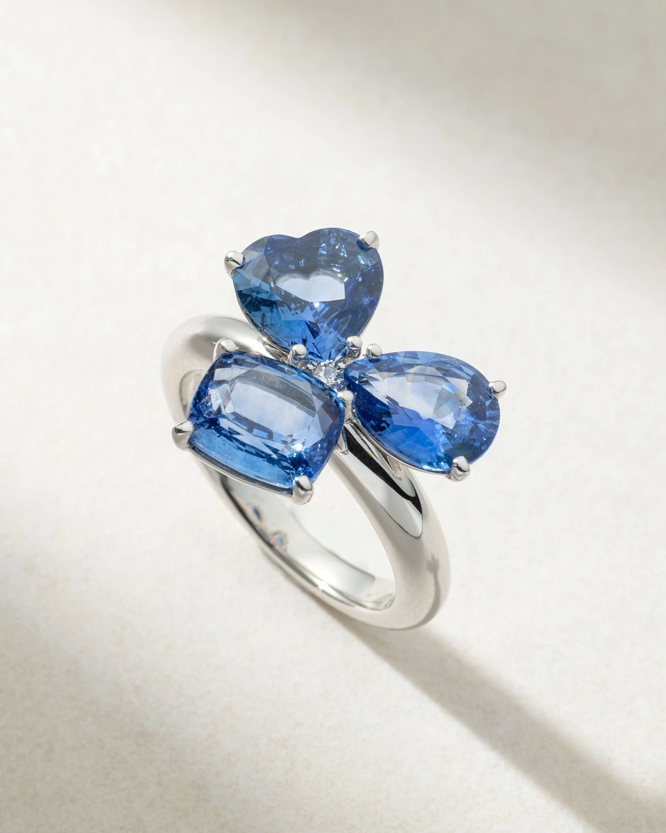 18Κ White Gold Ring with Pear, Heart and Oval Sapphire and Diamond