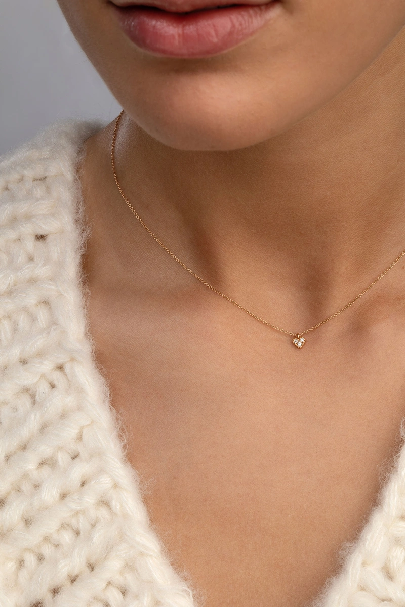 Κολιέ Ροζ Χρυσό Κ18 με Μικρή Μπριγιαντένια Καρδιά