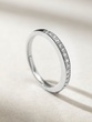 18K White Gold Ring with Brilliant Cut Diamonds