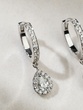 18K White Gold Drop Earrings with Pear shaped and Brilliant Diamonds