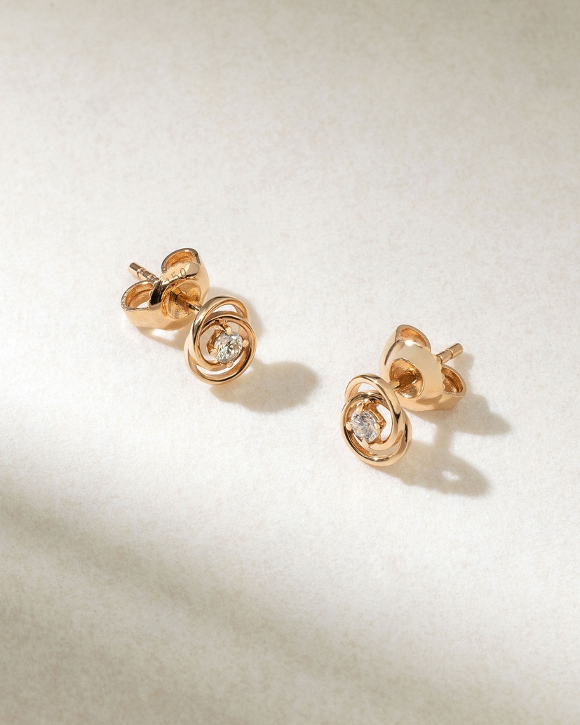 Rose Gold Stud Earrings K18 with Brilliants