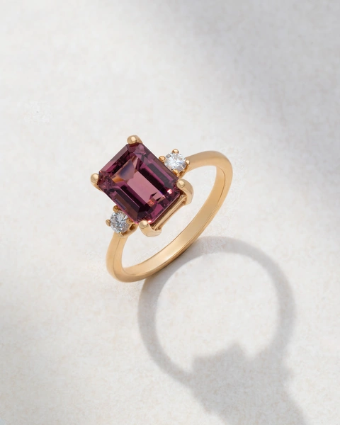 Ring in 18K Rose Gold with Brilliant-Cut Diamonds and Tourmaline