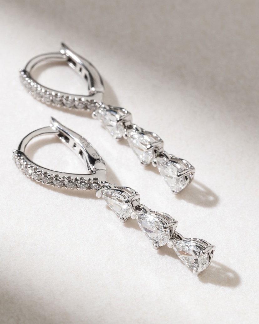 18K White Gold Hoop Earrings with Drop Diamonds