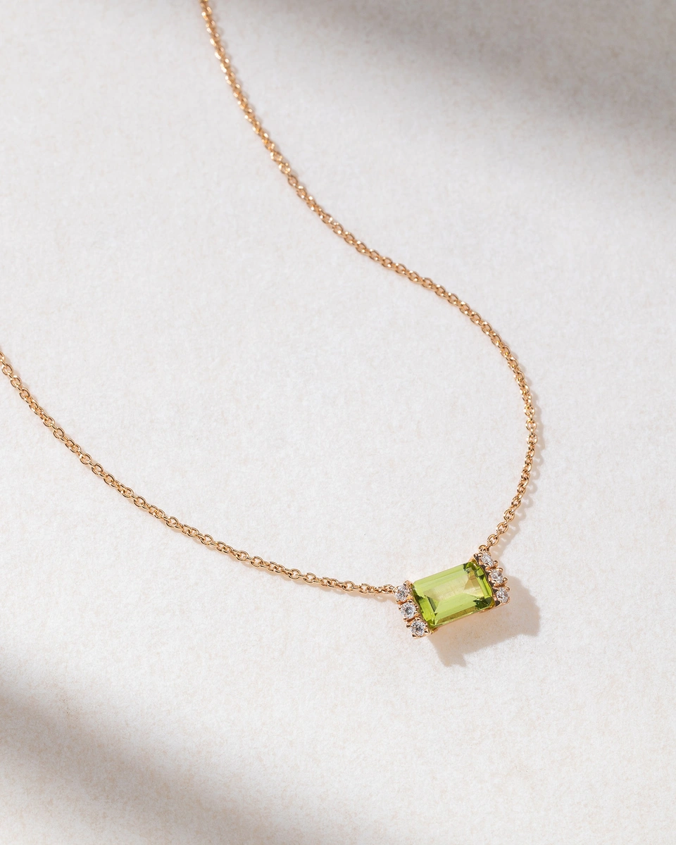 18K Rose Gold Peridot Necklace with Diamonds