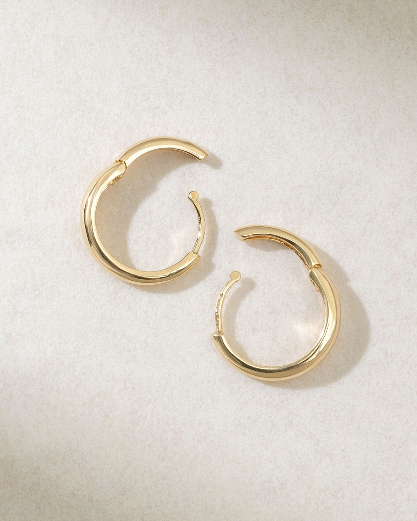 Gold Hoop Earrings K18