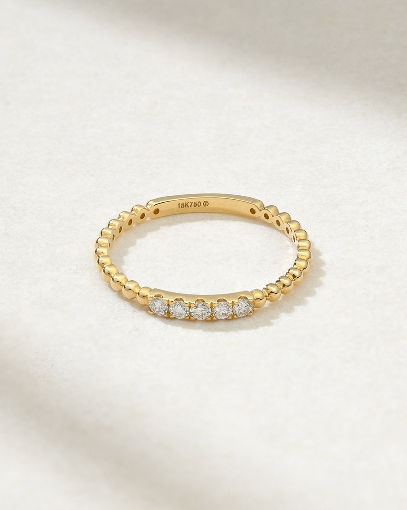 18K Yellow Gold Ring with Brilliants