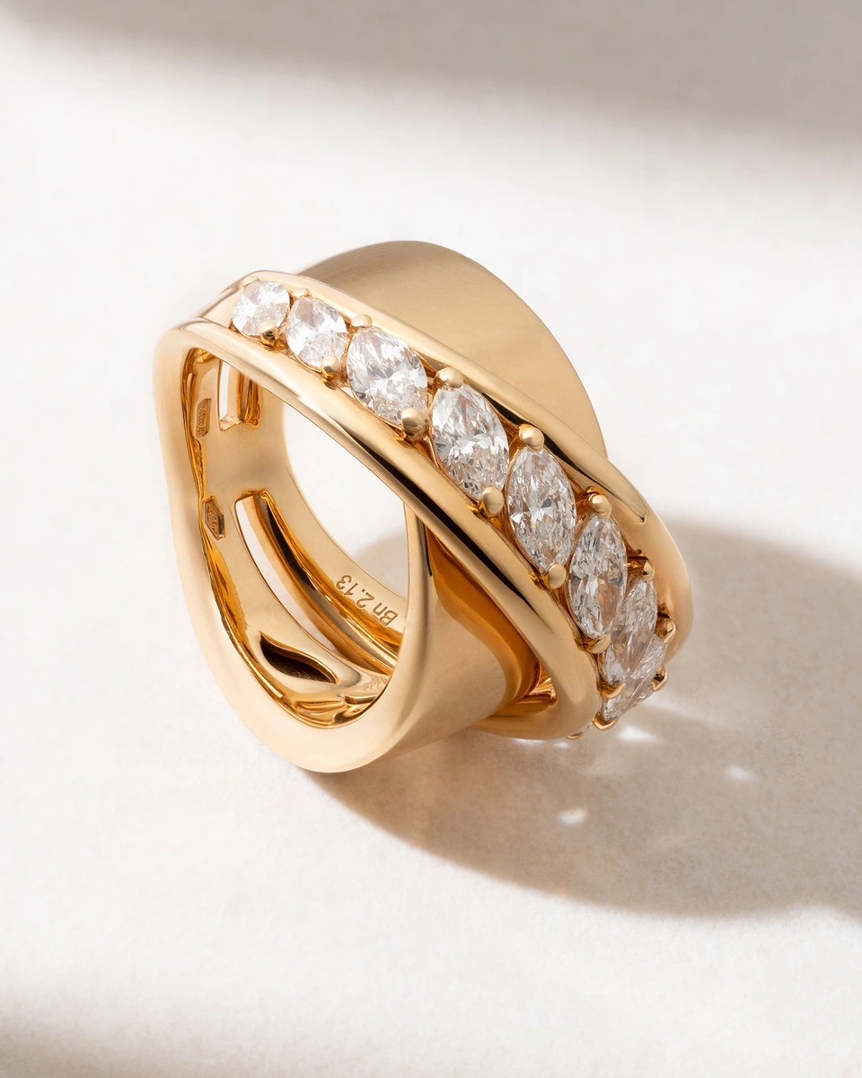 Δαχτυλίδι Ροζ Χρυσό Κ18 με Δύο Επίπεδα και Διαμάντια Ναβέτες