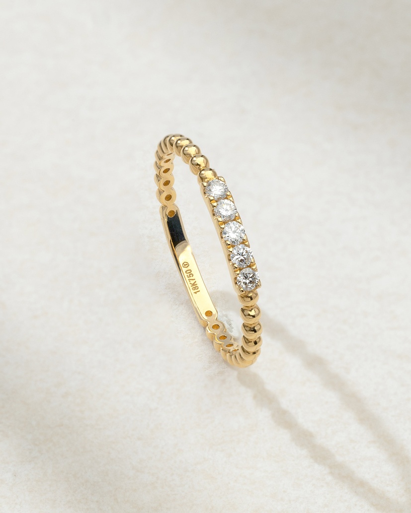 18K Yellow Gold Ring with Brilliants