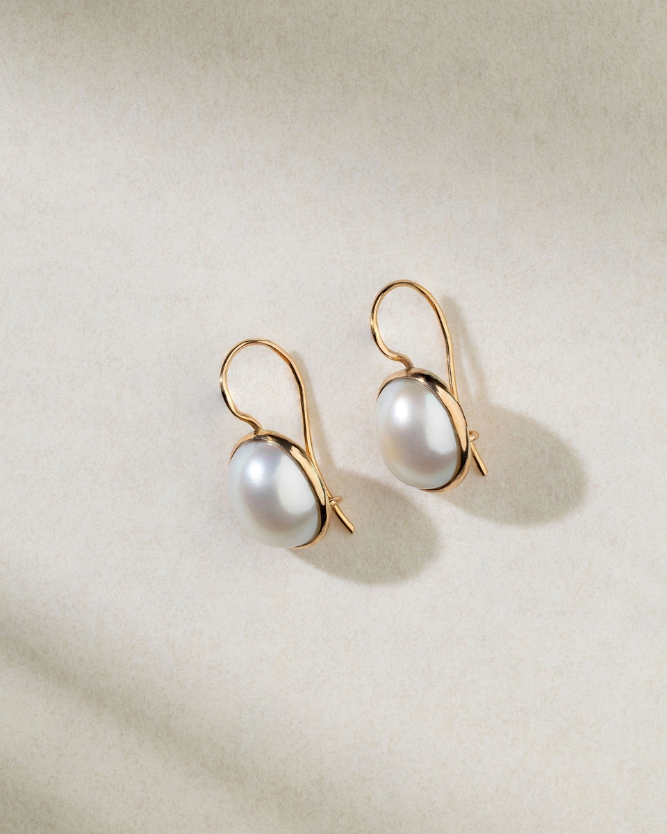 18K Rose Gold Earrings with  Oval Pearls