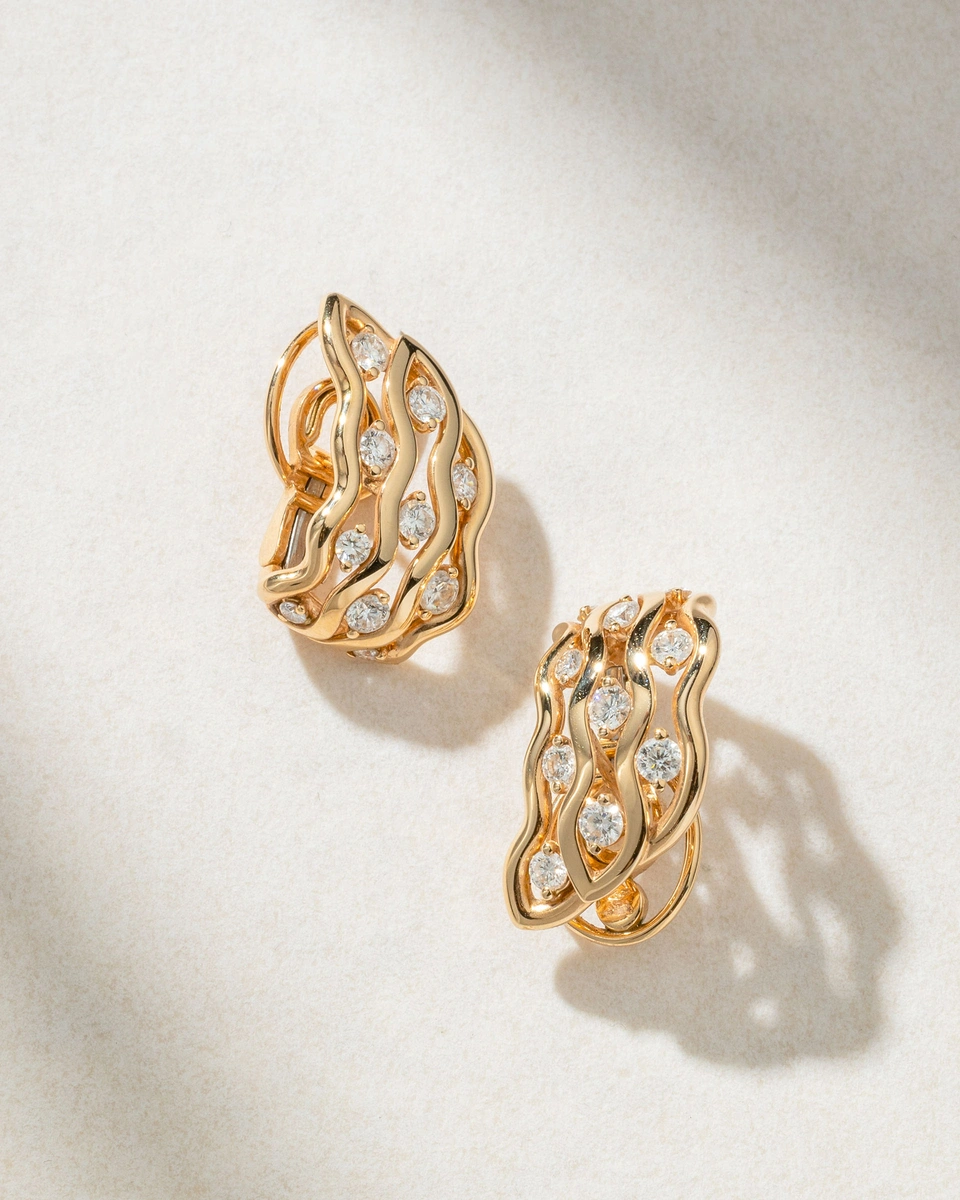 18K Rose Gold Wavy Earrings with Diamonds