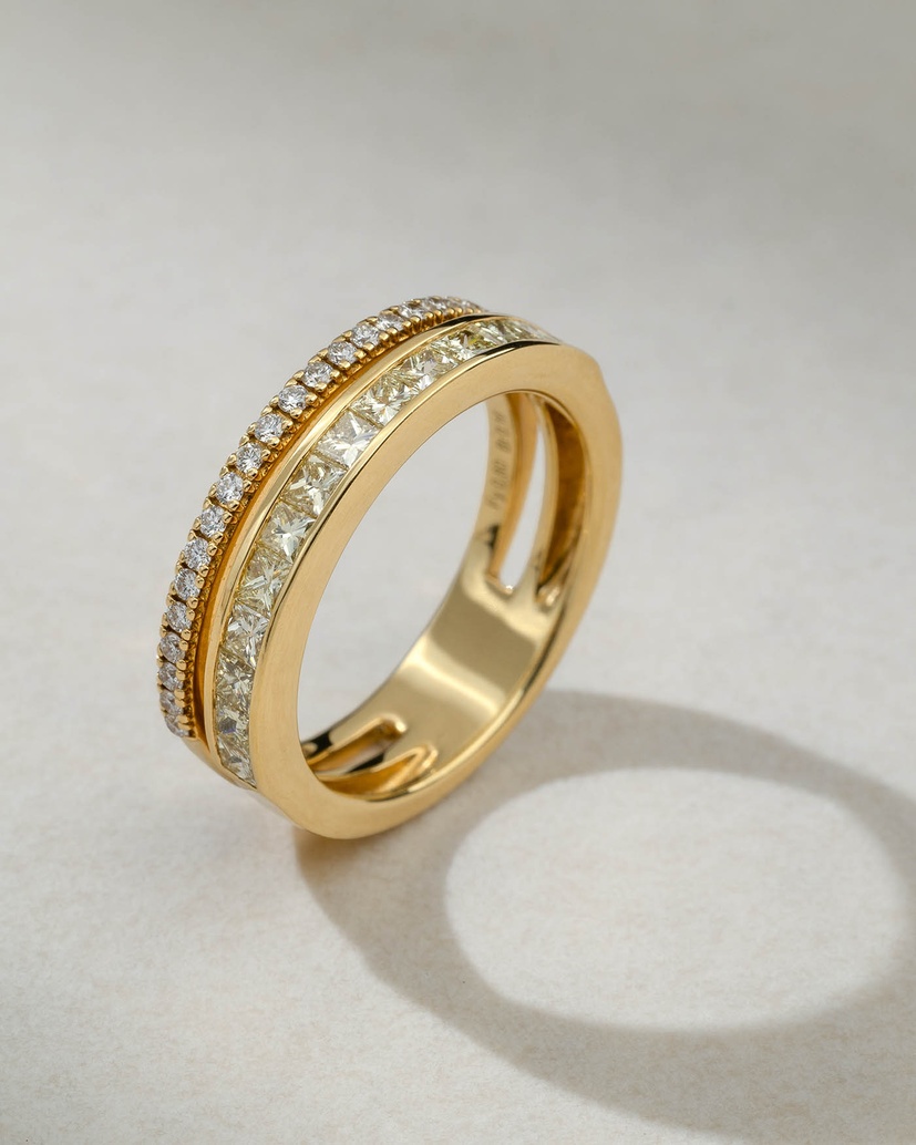 Golden Glow 18K Yellow Ring