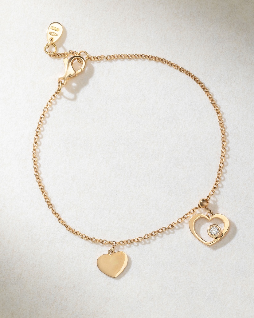 18 K Rose Gold Bracelet with Hearts and a Diamond