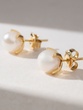 18K Yellow Gold Earrings with Pearls