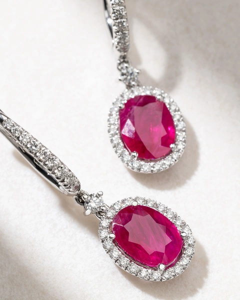 18K White Gold Earrings with Oval Rubies and Brilliant Diamonds