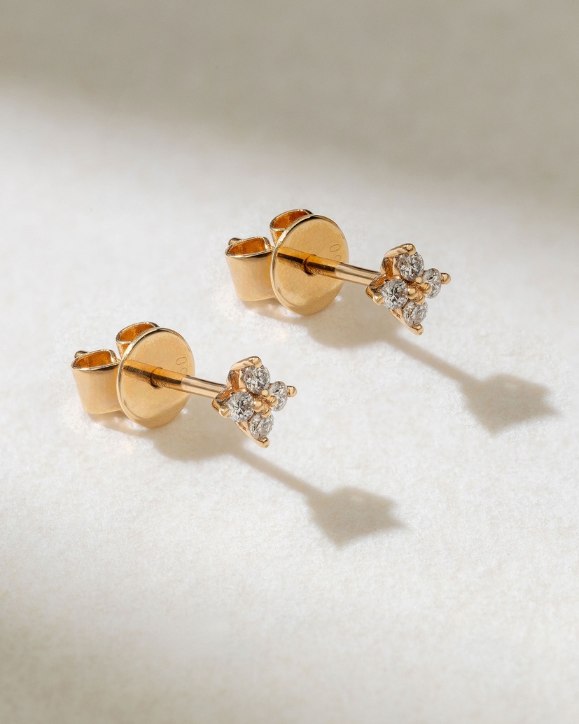 Flower Gold Earrings K18 with Brilliants