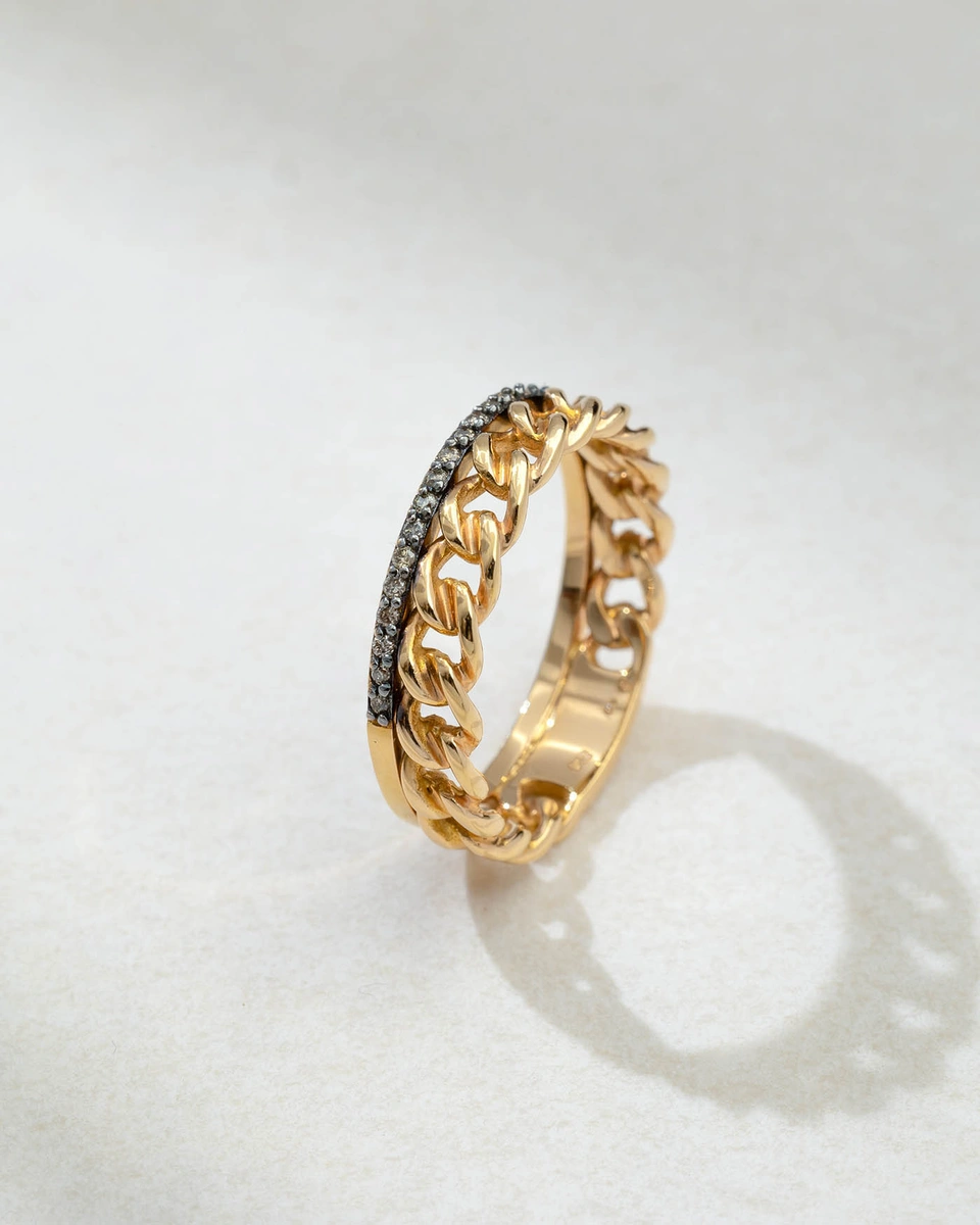 Δαχτυλίδι σε Ροζ Χρυσό Κ18 με Σχέδιο Αλυσίδας και Καφέ Μπριγιάν