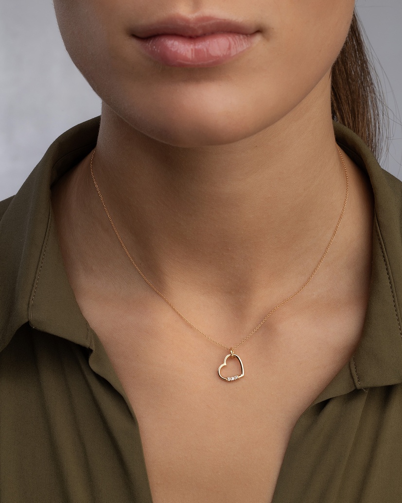 Minimal Heart 18K Rose Gold Necklace with Diamonds