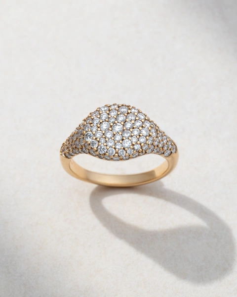 Radiant Ring in 18K Rose Gold with Brilliant-Cut Diamonds