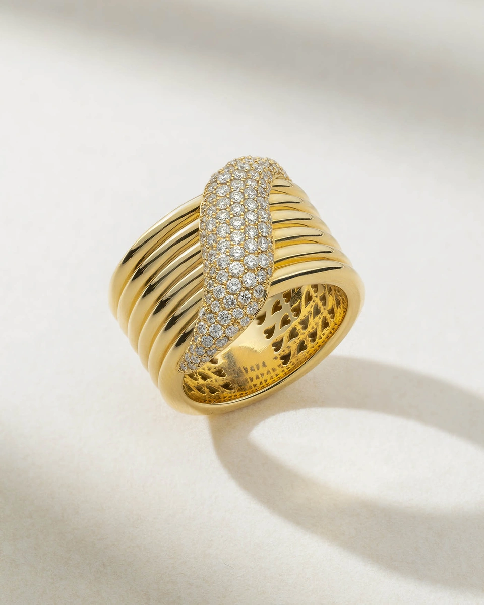 Stacked effect Pave’ Diamond 18K Yellow Gold Ring