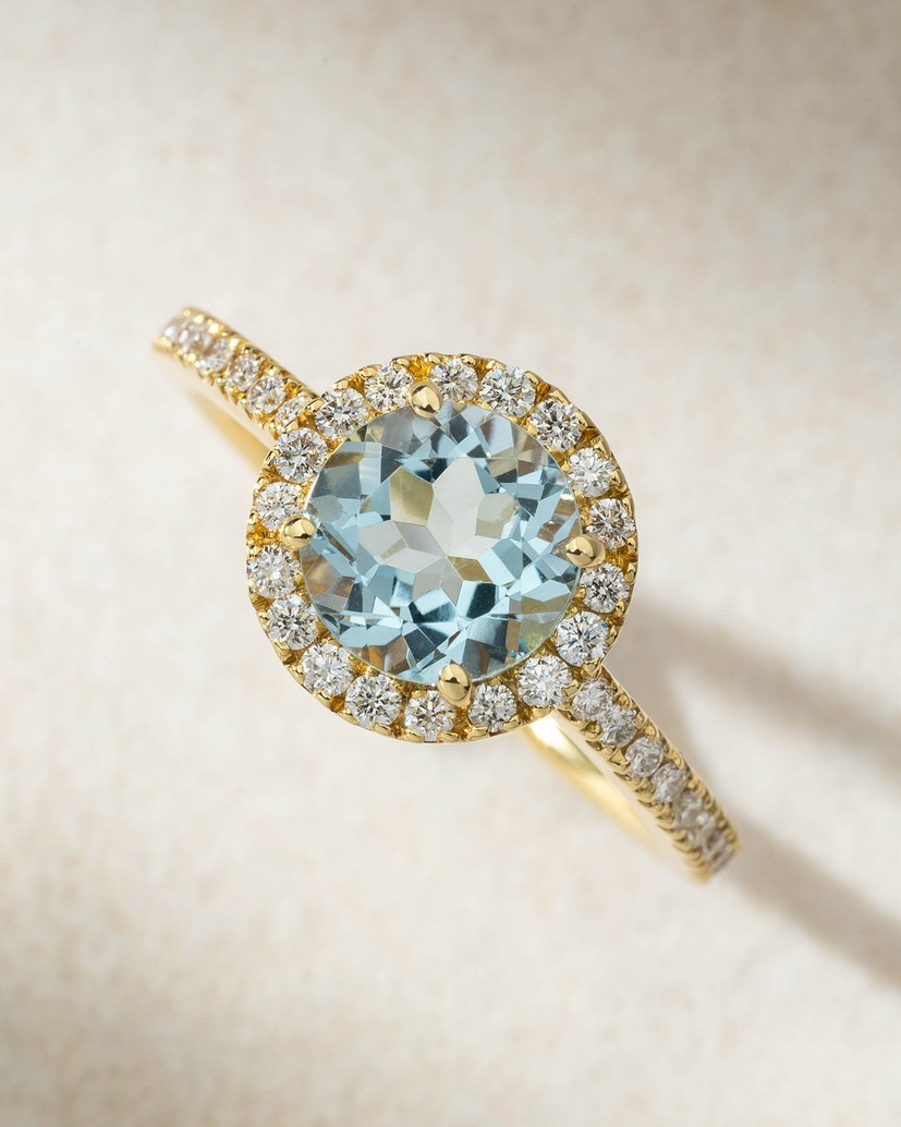 18Κ Yellow Gold Ring with Brilliants and Aquamarine