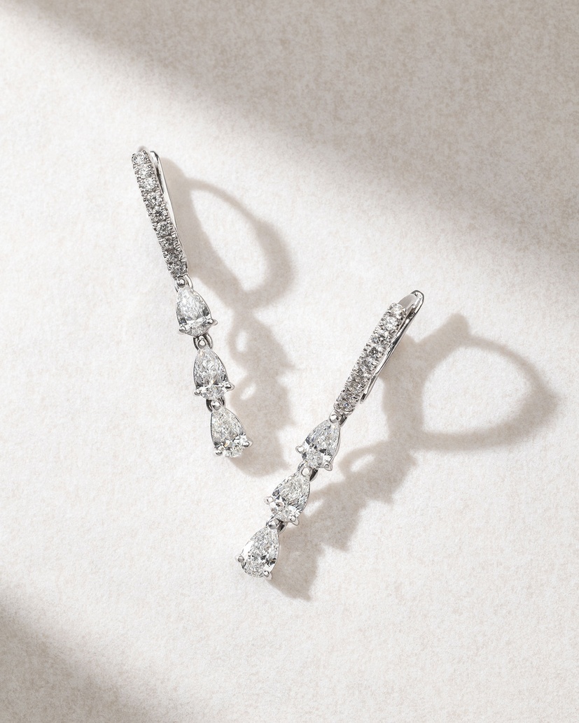 18K White Gold Hoop Earrings with Drop Diamonds