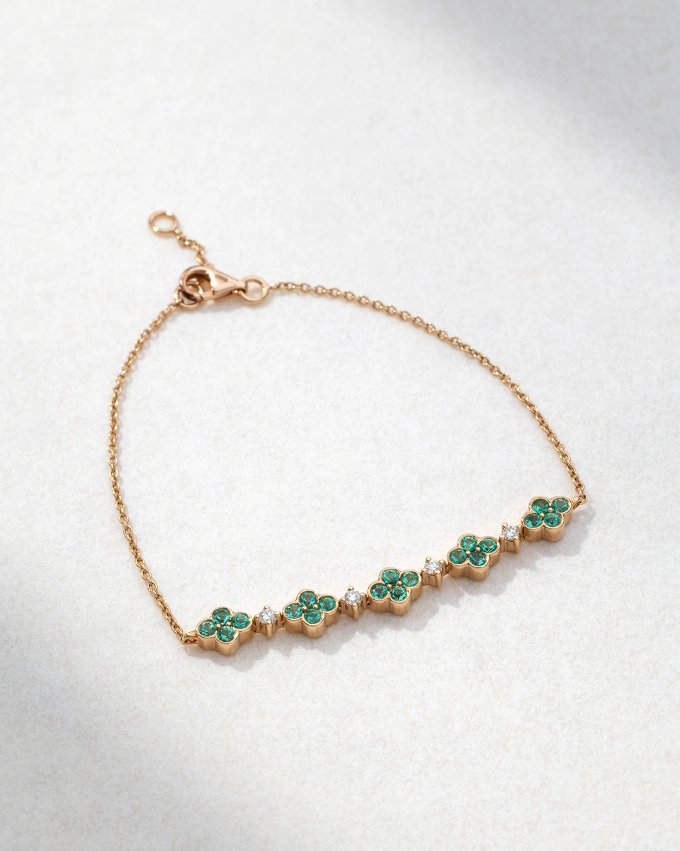 Bracelet in 18K Rose Gold with Brilliant Diamonds and Emeralds
