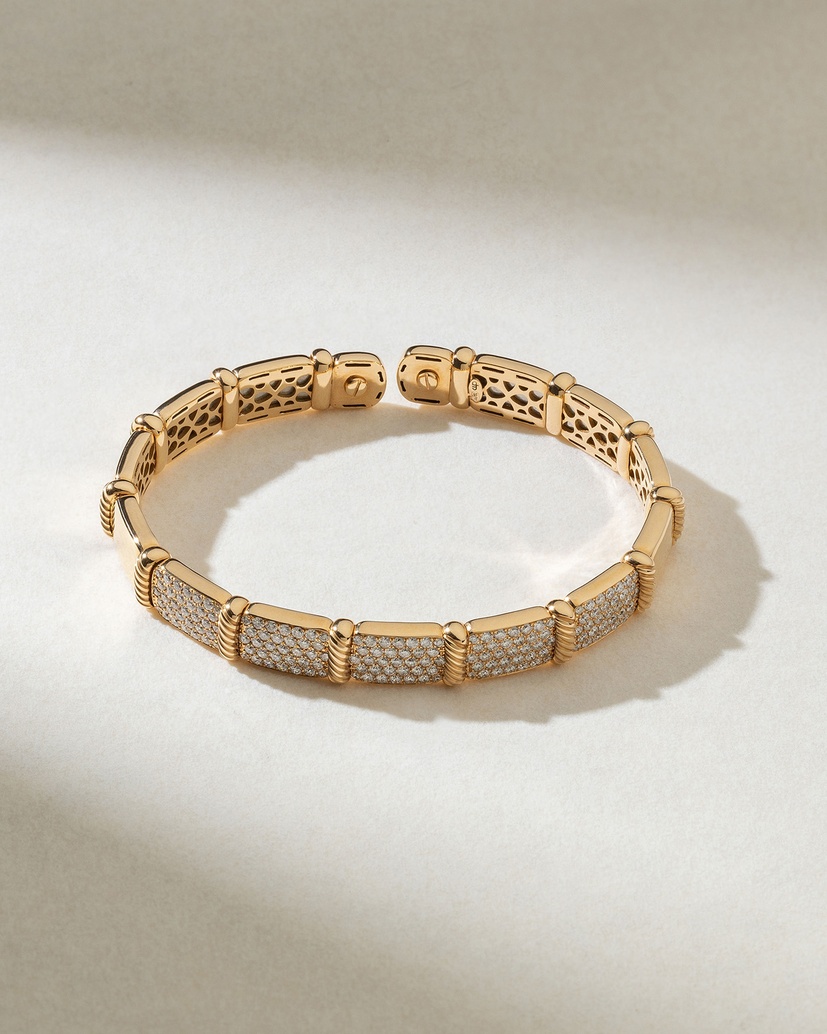 18Κ Rose Gold Diamond Cuff Bracelet