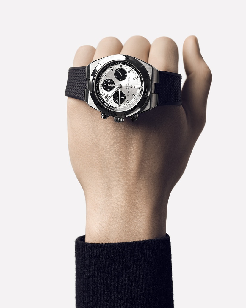 Overseas Chronograph