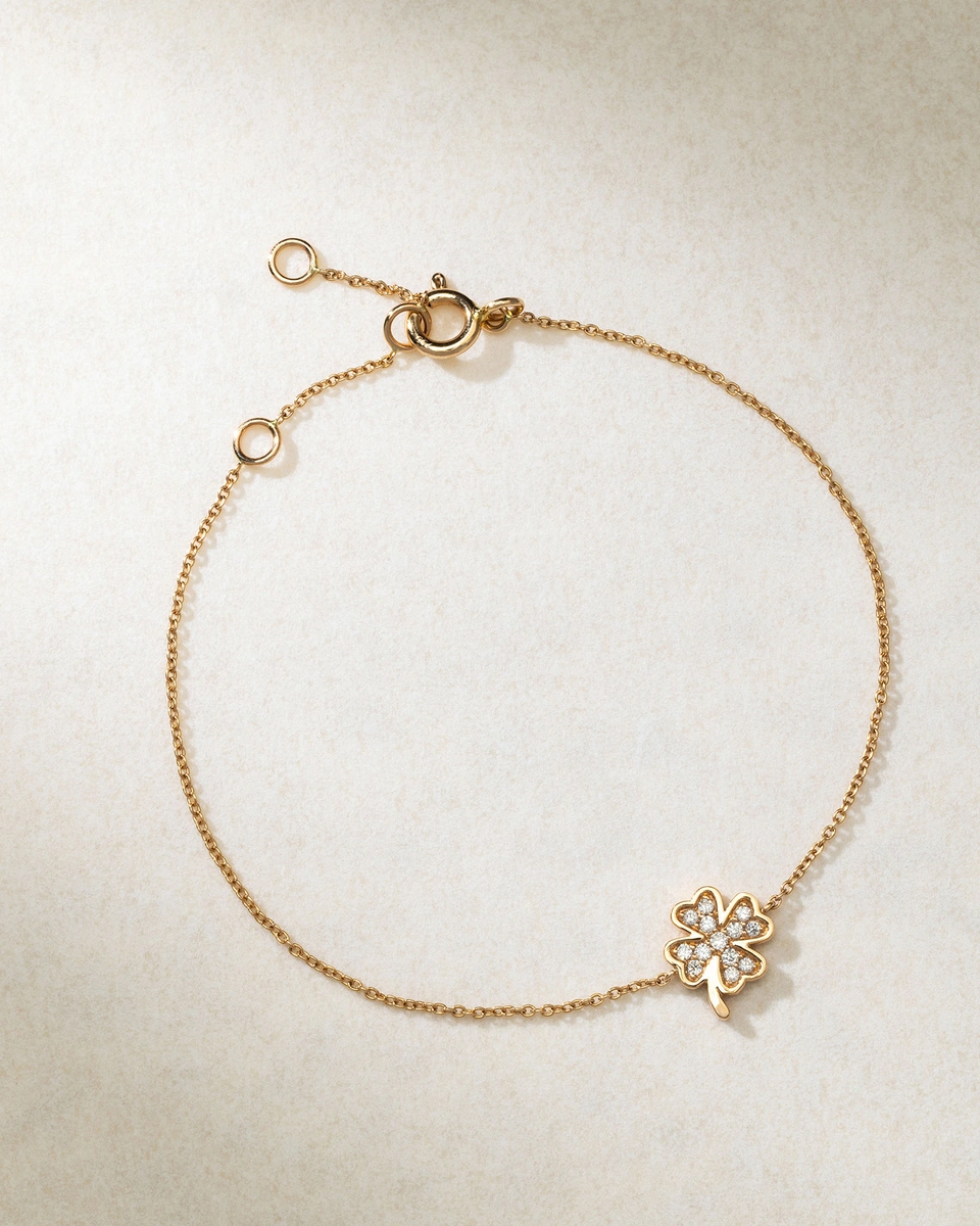 18K Rose Gold Bracelet with Diamond Four Leaf Clover